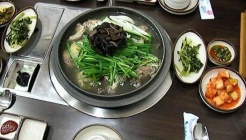 능이버섯백숙 매장 이미지