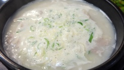 돈수백 매장 이미지