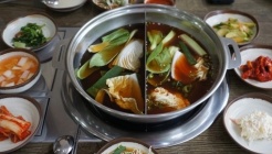 천하통일 회 수중공원 매장 이미지