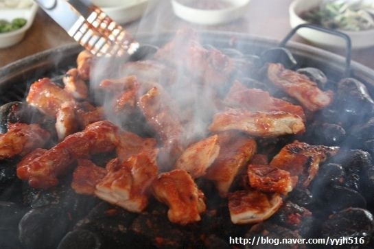 쌈쌈 맥반석숯불닭갈비   매장 이미지