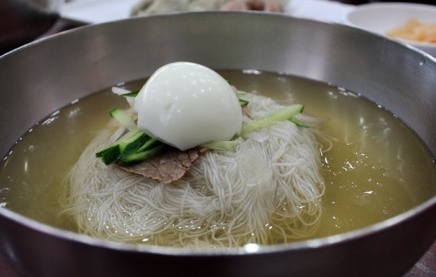 윤가냉면 매장 이미지