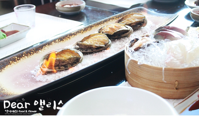 토끼와 거북이  매장 이미지