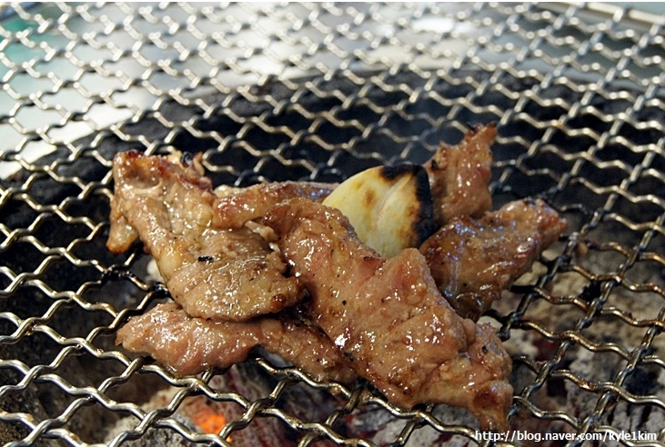 사철숯불갈매기 매장 이미지