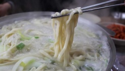 밀밭칼국수 매장 이미지