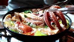 섬 문어 전복 매장 이미지