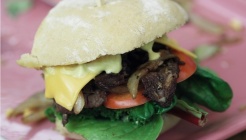 까페 모퉁이 매장 이미지