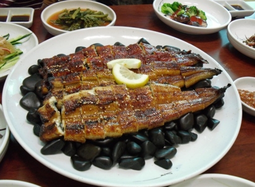 팔공산자락 매장 이미지