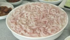 컴포즈커피 매장 이미지