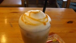 카페 스탐티쉬 매장 이미지