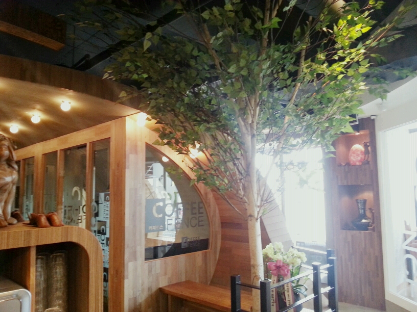 커피펜스 매장 이미지