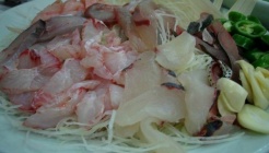 충무상회 매장 이미지