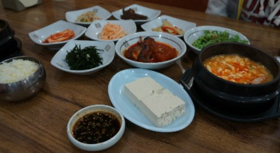 전통맷돌순두부 매장 이미지