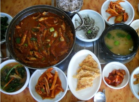 기성쌈밥 매장 이미지