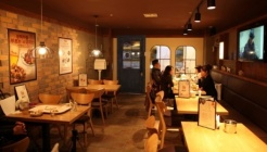 두마리치킨 매장 이미지