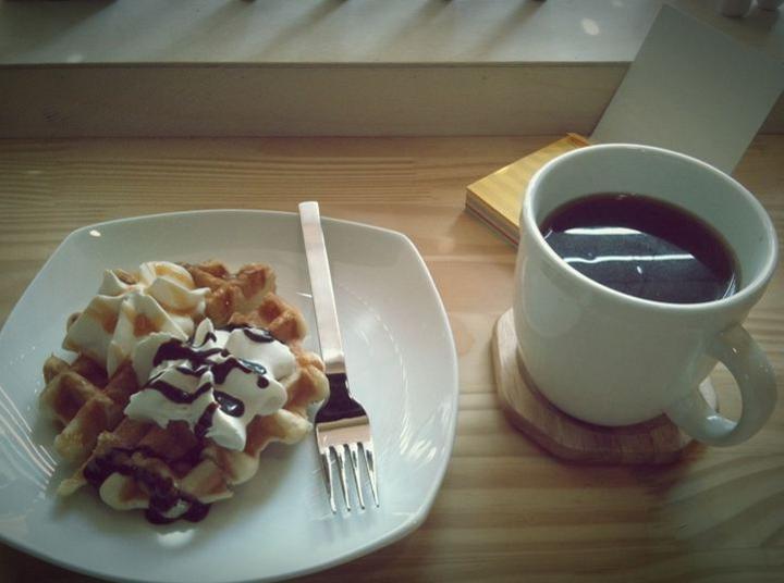 더북 신촌점 매장 이미지