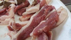 하얀집생오리가든 매장 이미지