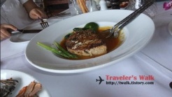 Mom Tri's Kitchen 매장 이미지