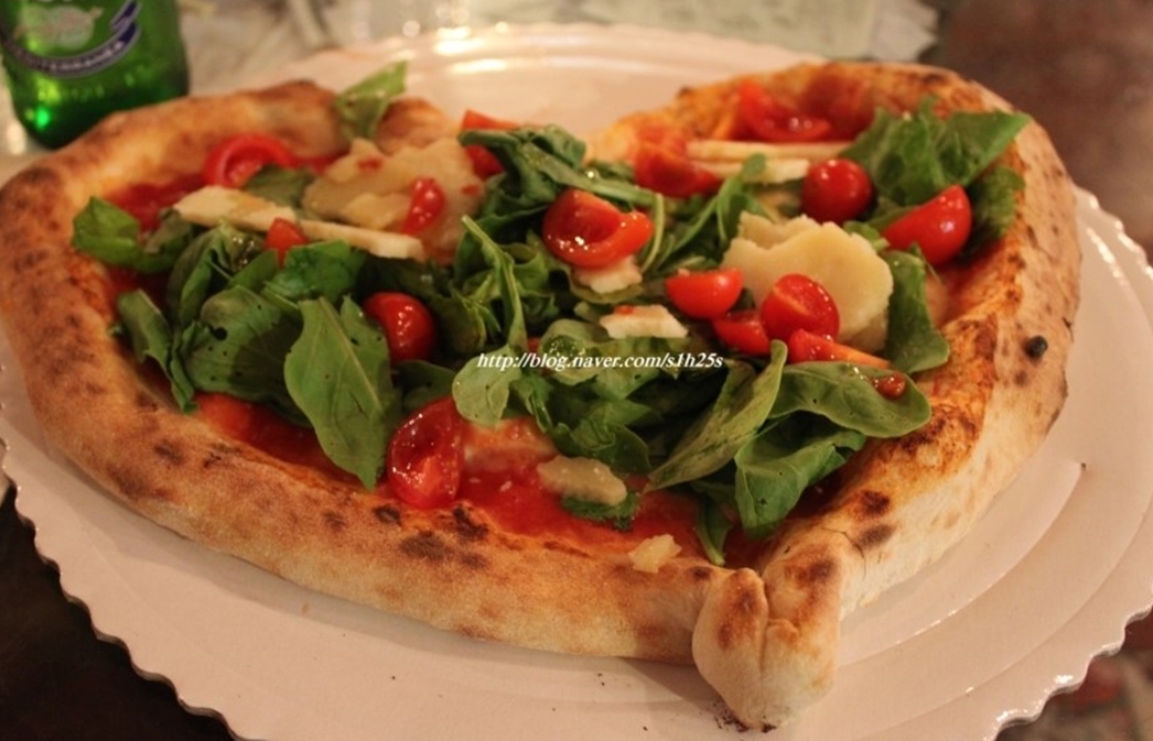 gusta pizza 매장 이미지