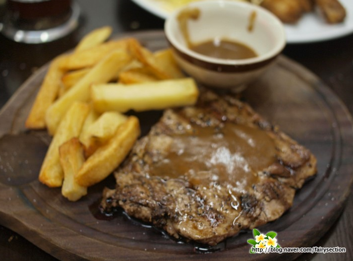 DC Bistro Boutique(비스트로 부티크) 매장 이미지