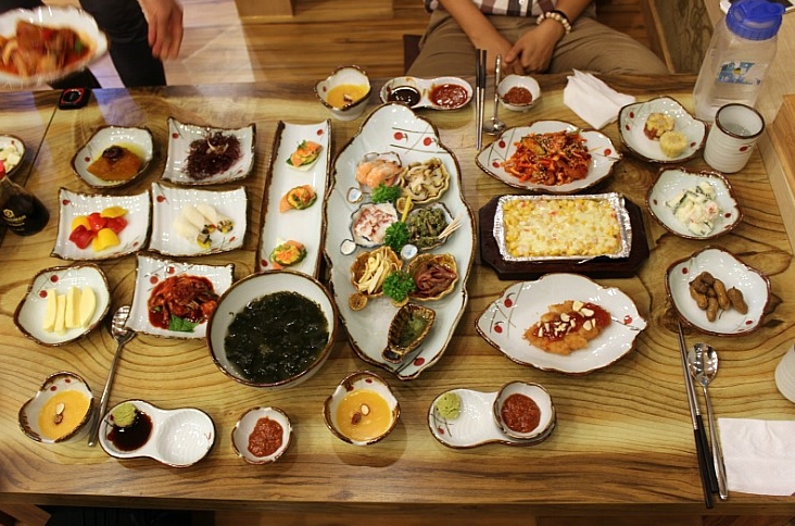 놀부횟집 매장 이미지