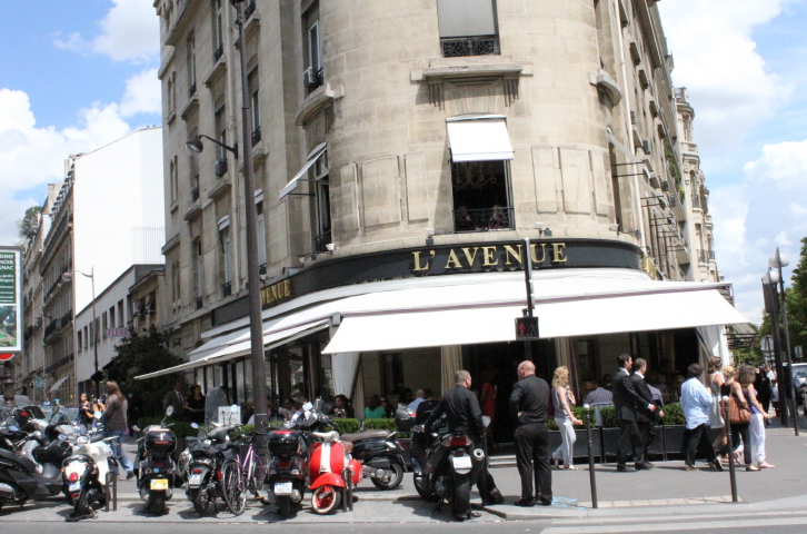 L'Avenue (르애비뉴) 매장 이미지