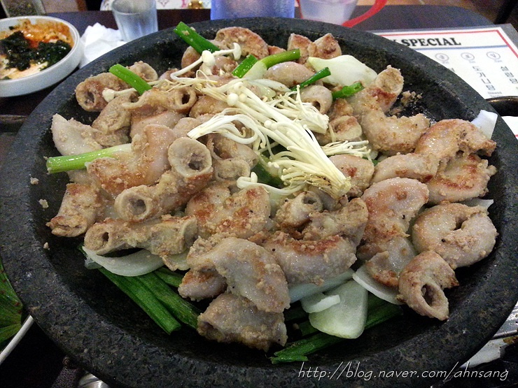SINCHON FOOD (신촌설렁탕) 매장 이미지