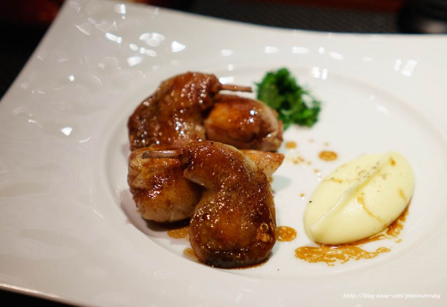 L'Atelier de Joel Robuchon (조엘 로부숑) 매장 이미지