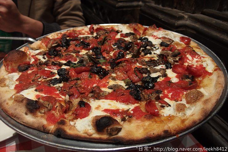 Grimaldis Pizzeria (그리말디 피자리아) 매장 이미지