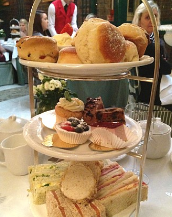 The Chesterfield Mayfair(더 체스터필드 메이페어) 매장 이미지