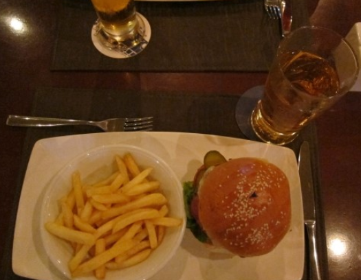 Carter's Bar & Restaurant 매장 이미지