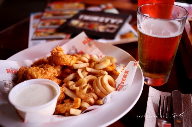 Hooters (후터스) 매장 이미지