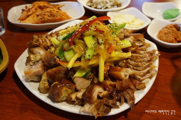 55온족발 매장 이미지
