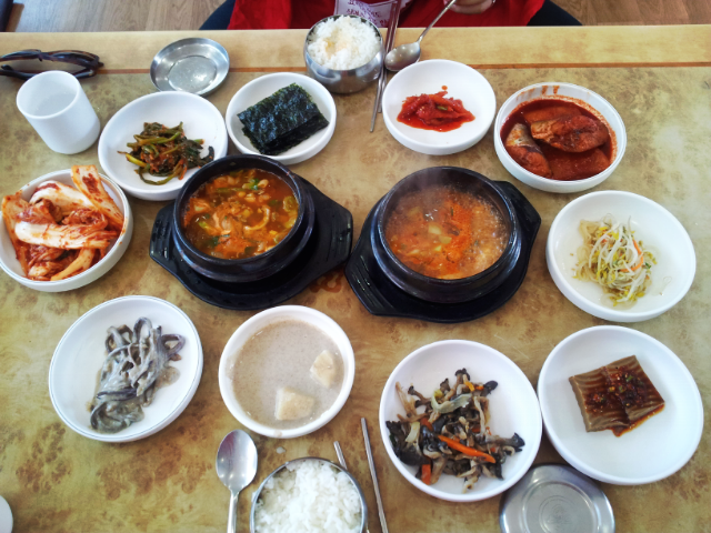 땅골백반전문 매장 이미지