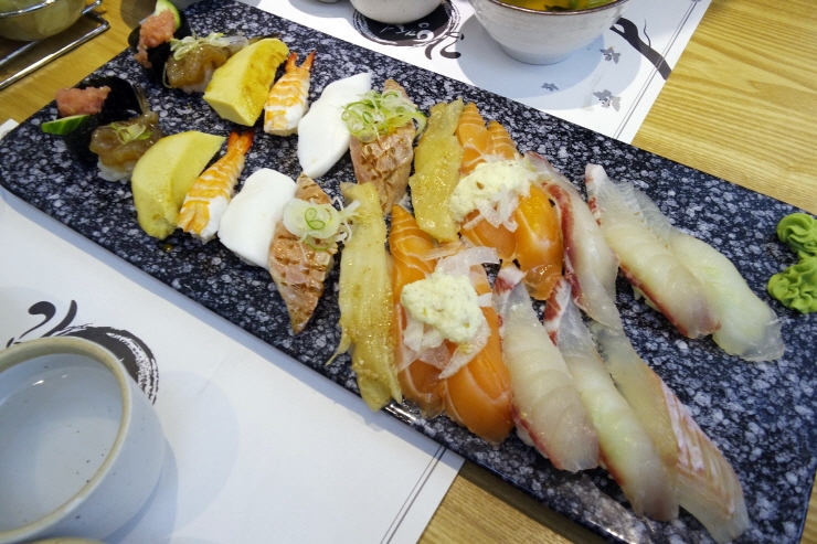 김영섭초밥 매장 이미지