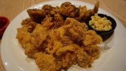 크리스터 치킨 매장 이미지