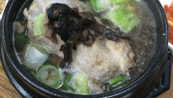 능이버섯백숙 매장 이미지