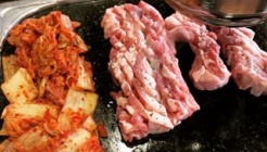 칼맞은 삼겹살 매장 이미지