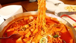 삼청동궁물떡복이 이대점 매장 이미지