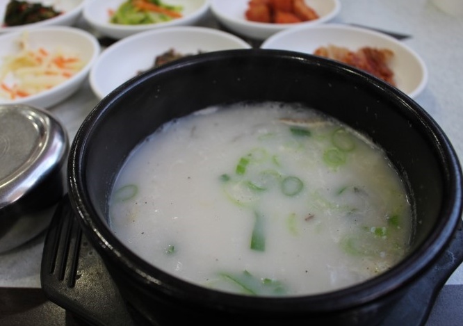 동바리해장국설렁탕 매장 이미지