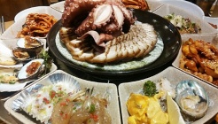 황제해물보쌈 매장 이미지