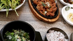 황토우렁이쌈밥 매장 이미지