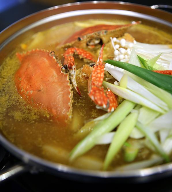 달맞이꽃게탕 매장 이미지
