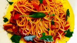 five tables 매장 이미지