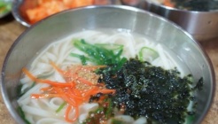 40년전통의 할매손칼국수 매장 이미지