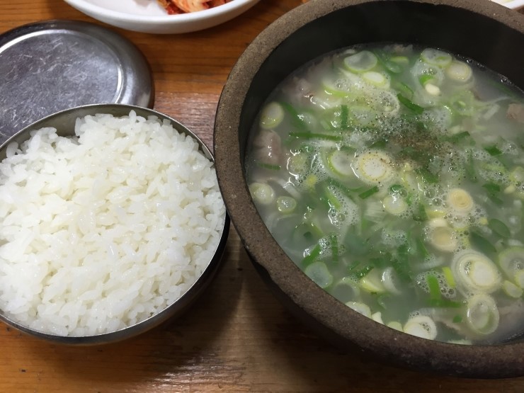 신촌설렁탕 매장 이미지