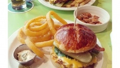 화이브앤투버거저니 매장 이미지