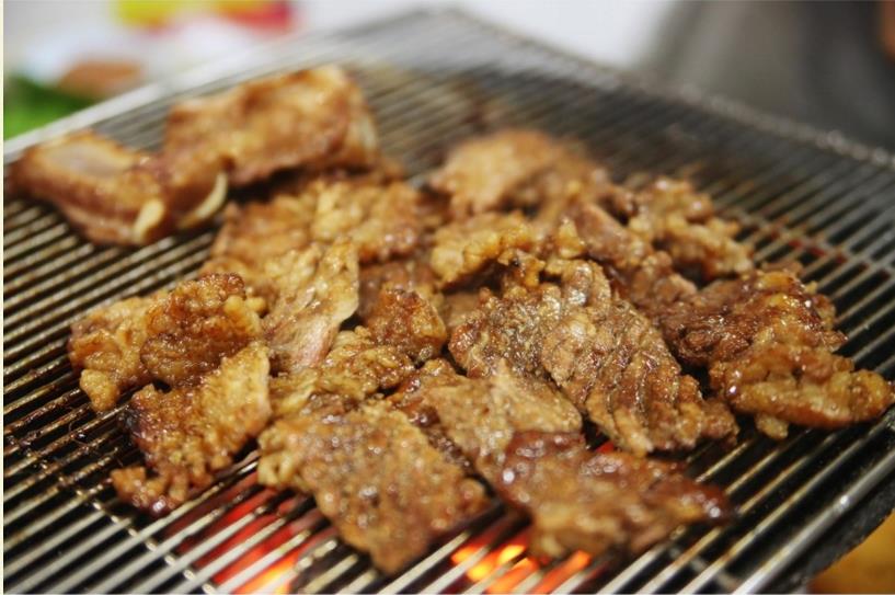 서민돼지숯불갈비 매장 이미지