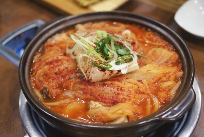 김판순 김치찌개 매장 이미지