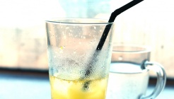 논짓물 해수 족욕 힐링 카페 매장 이미지