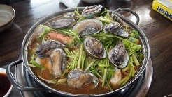 산방산초가집 매장 이미지